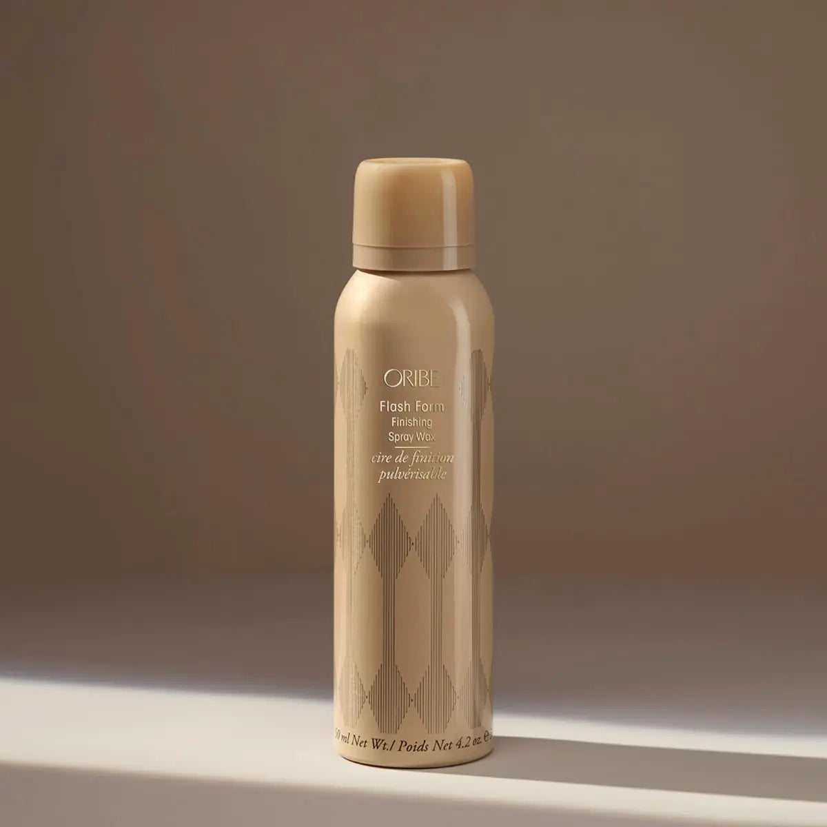 Oribe Signature - Delikatnie teksturyzująca i utrwalająca mgiełka-wosk - Hair Room Beauty Zone