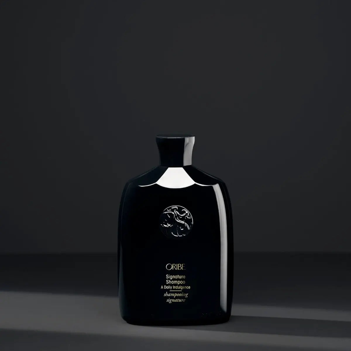 Oribe Signature - Nawilżający szampon codziennego użytku - Hair Room Beauty Zone